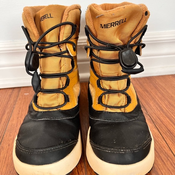 Merrell Kids' Black and Tan Snow Boots - Picture 2 of 10